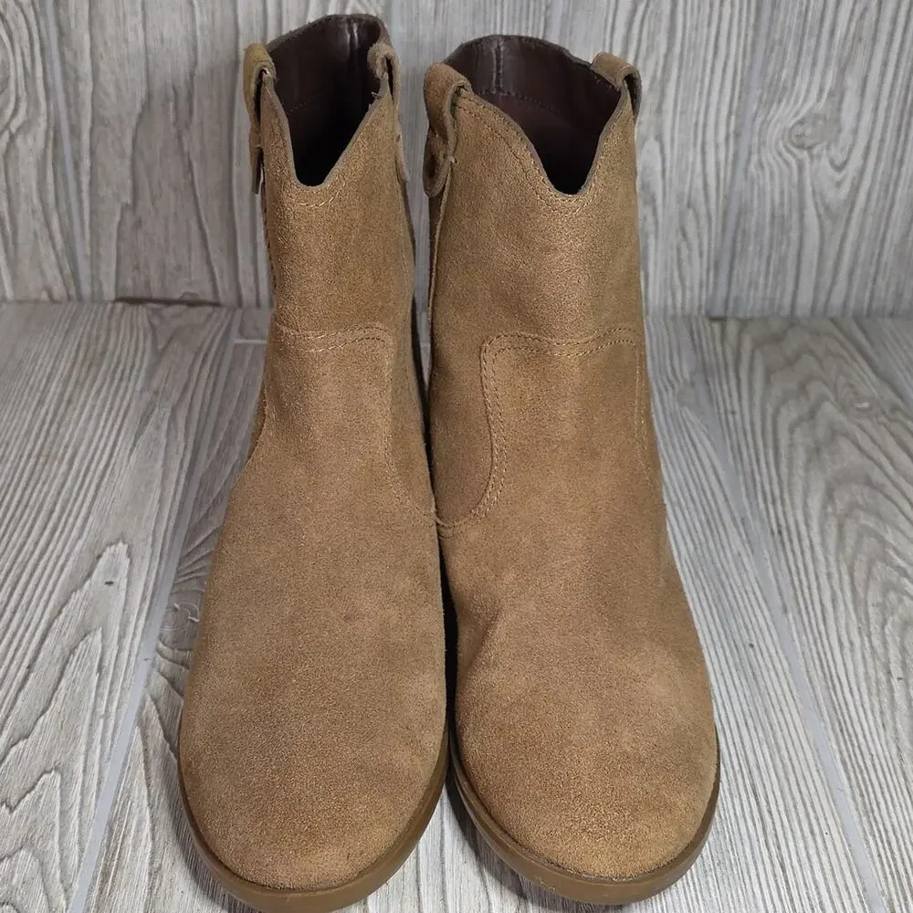 G.H. Bass & Co. Cindy Suede Leather Tan Ankle Boots Womens Size 7.5